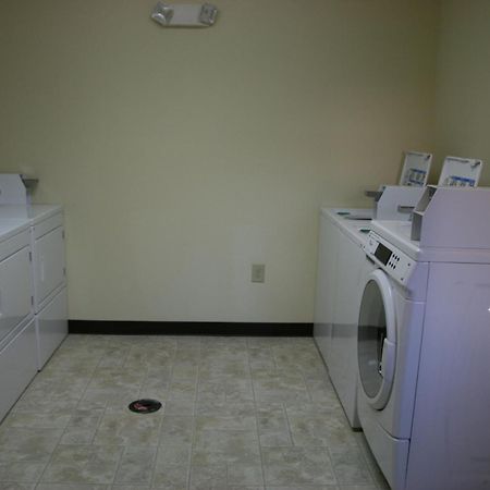 Affordable Suites - Fayetteville/Fort Bragg Eksteriør bilde
